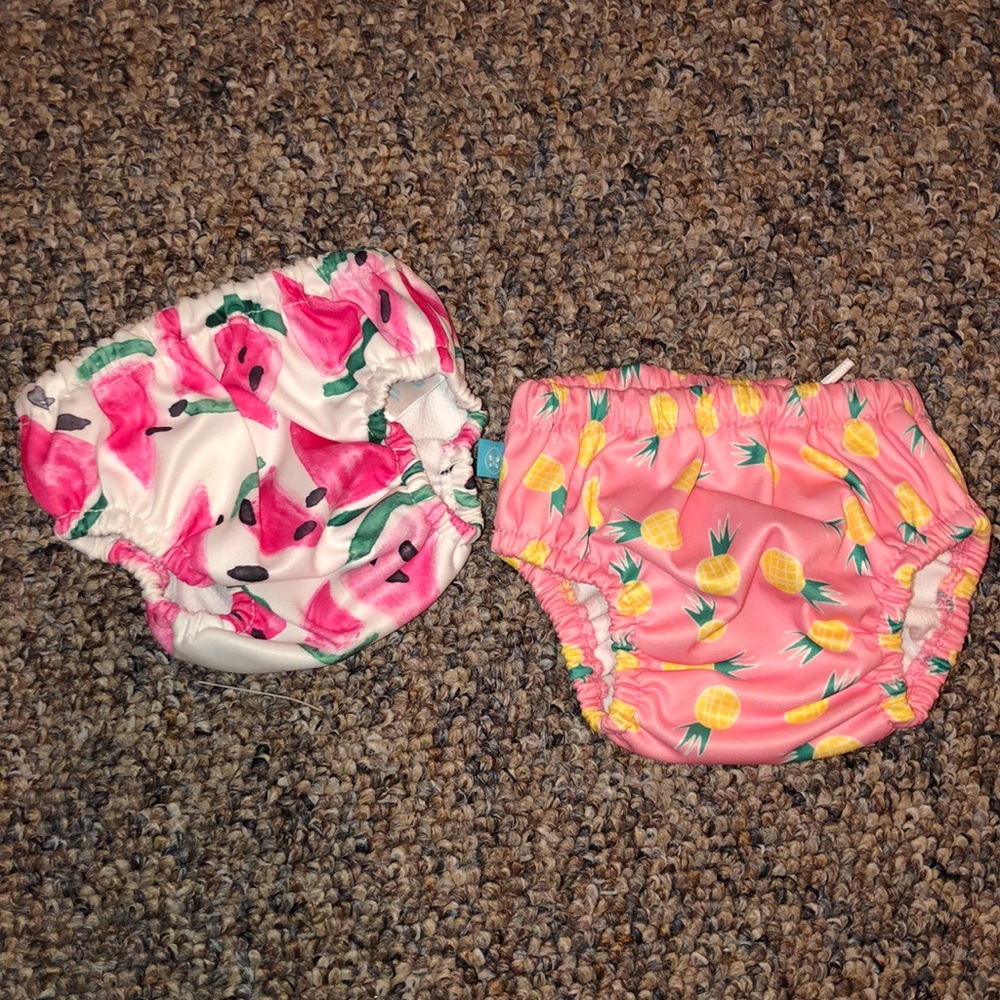 Reusable swim diapers